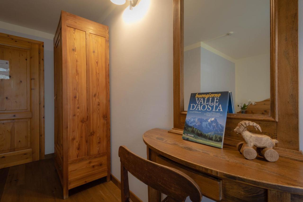 Hotel Stella Alpina Champoluc Esterno foto