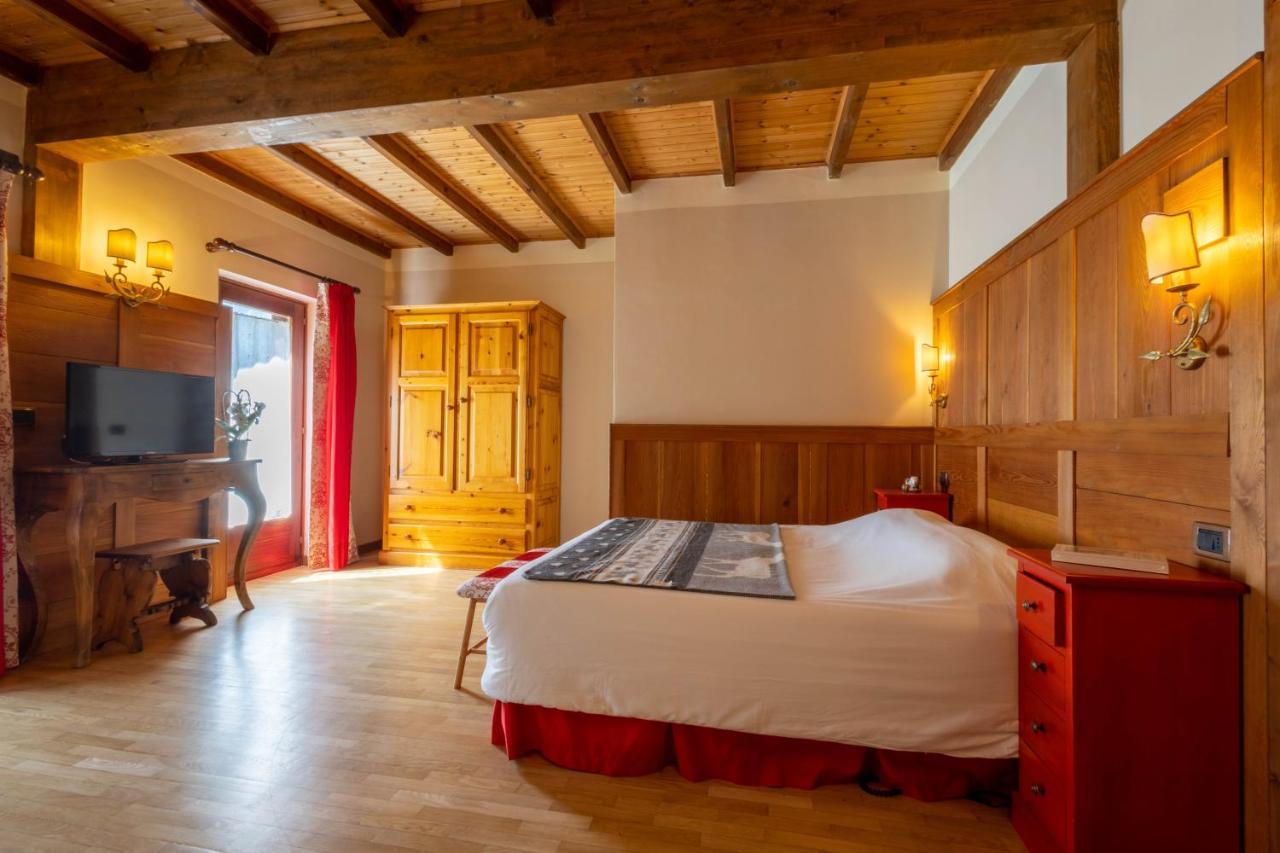 Hotel Stella Alpina Champoluc Esterno foto