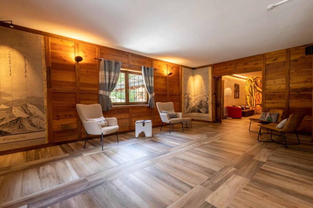 Hotel Stella Alpina Champoluc Esterno foto
