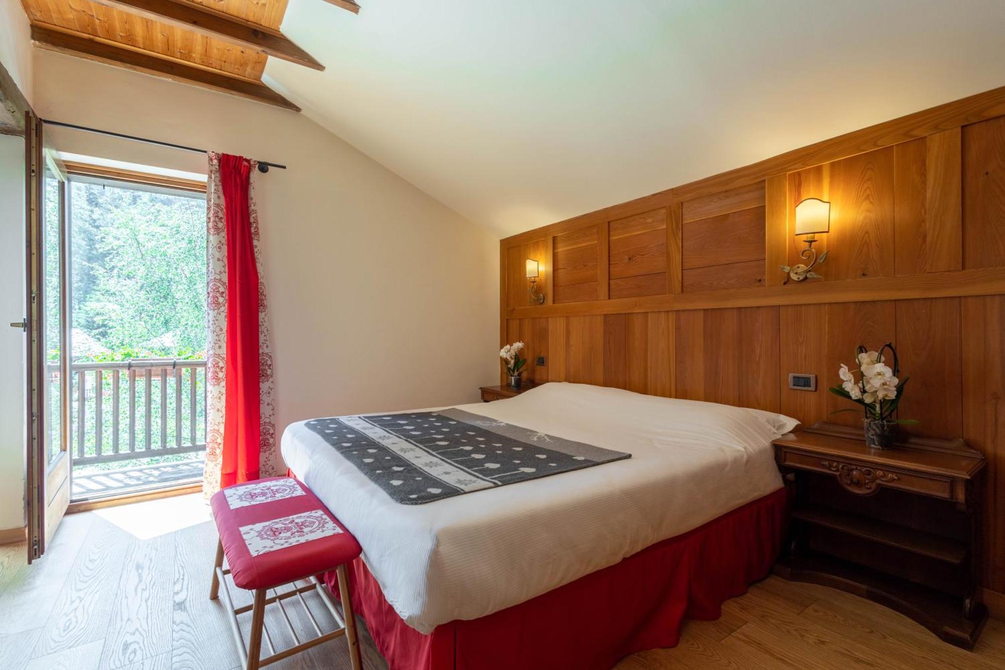 Hotel Stella Alpina Champoluc Esterno foto