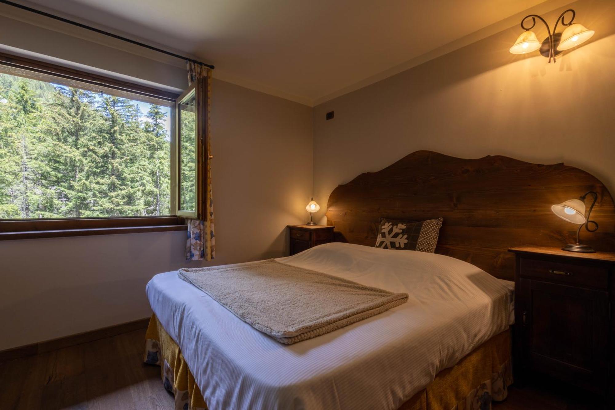 Hotel Stella Alpina Champoluc Esterno foto